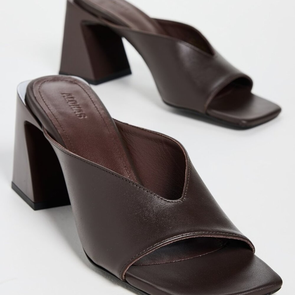 Alohas Brown Heeled Sandals